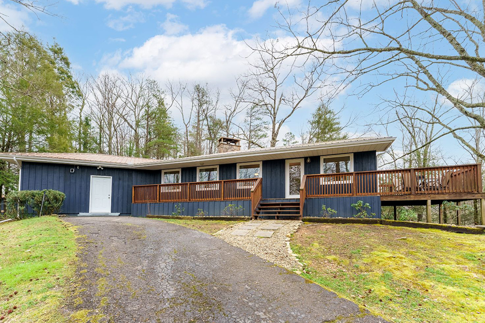 Gatlinburg Cabin - Smoky Blue - Featured